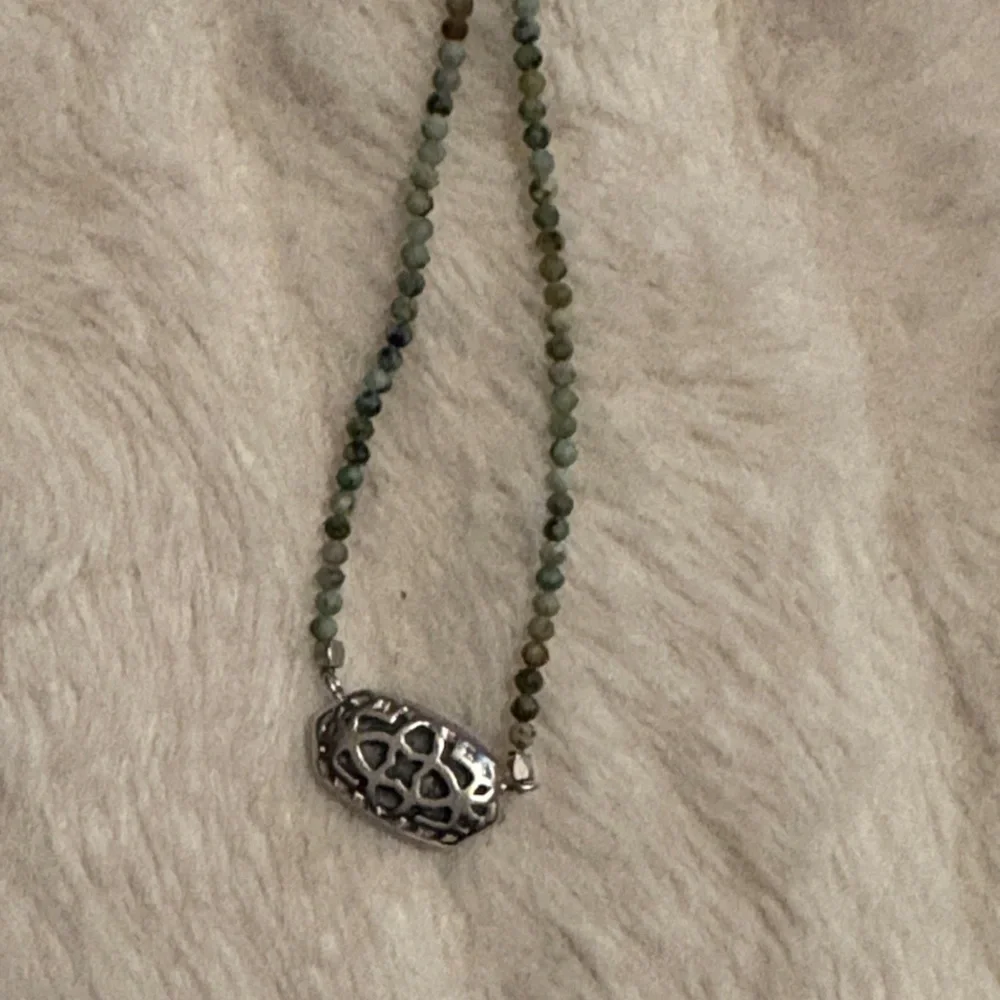 Kendra Scott Beaded Green / Turquoise Stone Pendant Necklace - Women's Jewelry - Picture 4 of 4